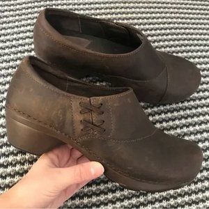 Dansko Professional Women's Slip-On Brown Leather Shoes Size 39 (8.5-9)